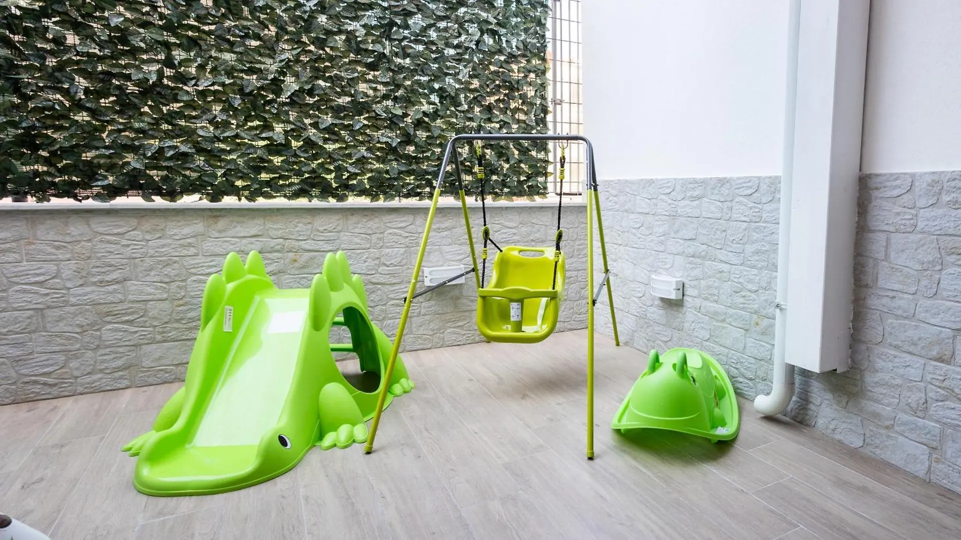 Appartamento Ludo Holiday House - Charming Con Patio A Due Passi Dalla Cattedrale Palermo